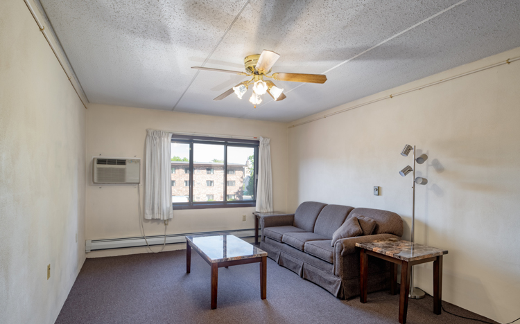 Regent-West Apartments